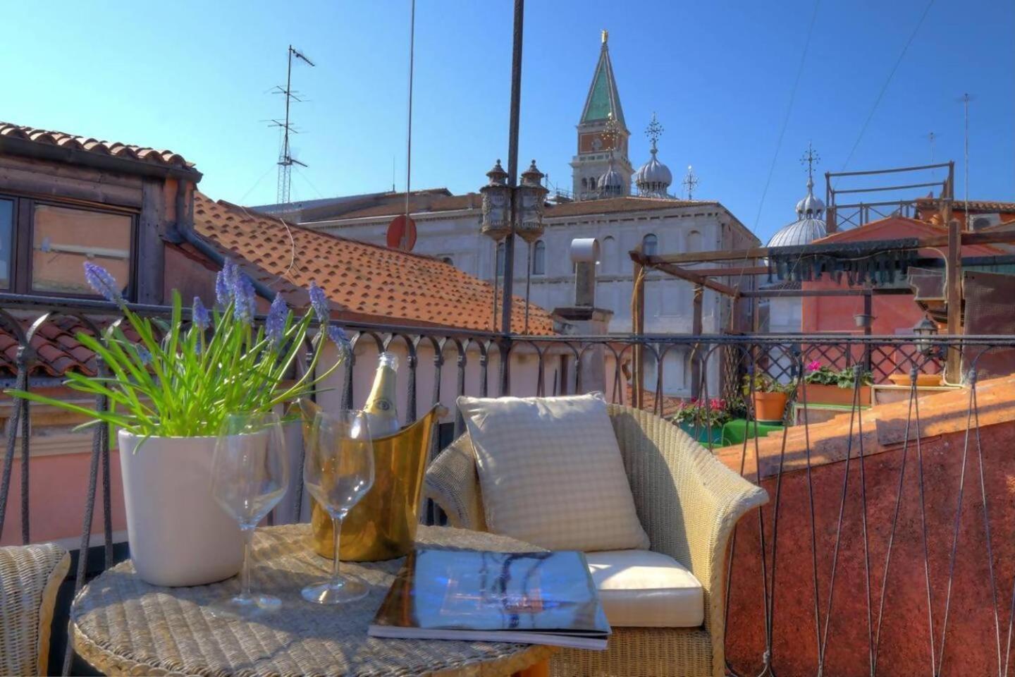 Campanile Alla Canonica Design House Venice Exterior photo